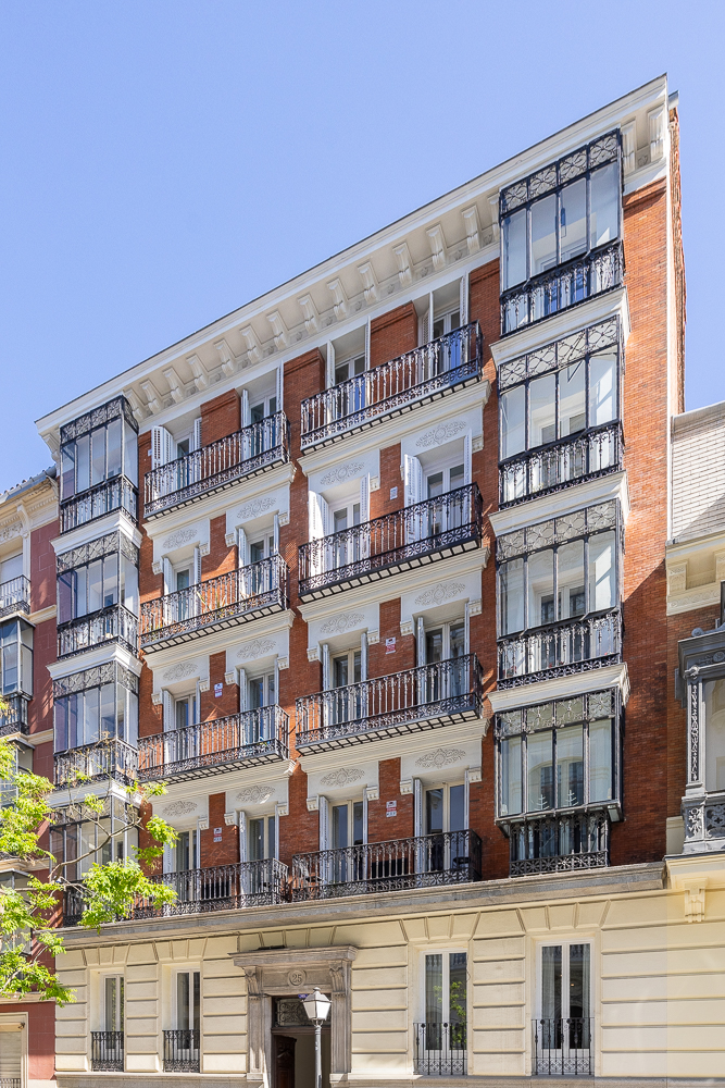 otto-bay-real-estate-barrio-de-los-jeronimos-vivir-e-invertir